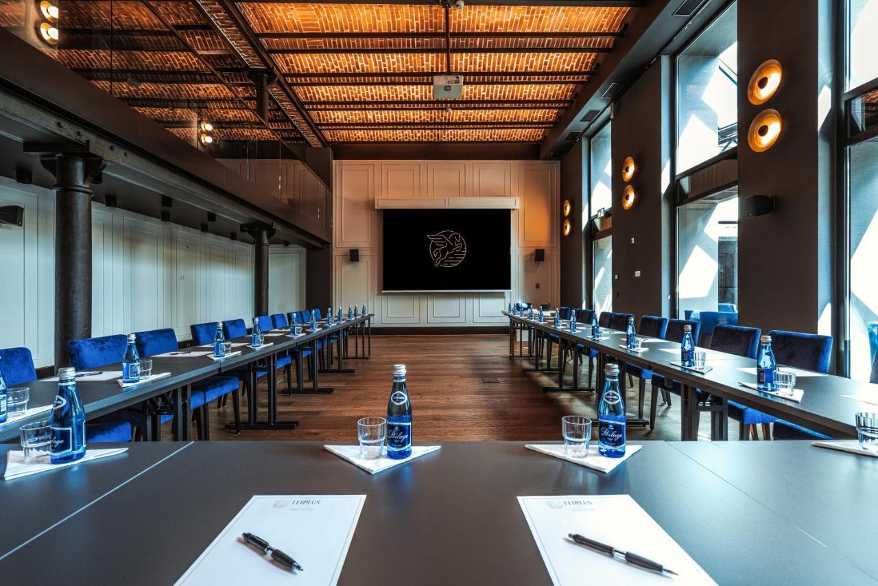 Hotel Ferreus Modern Art Deco Krakau Exterior foto The meeting room of the World Trade Center