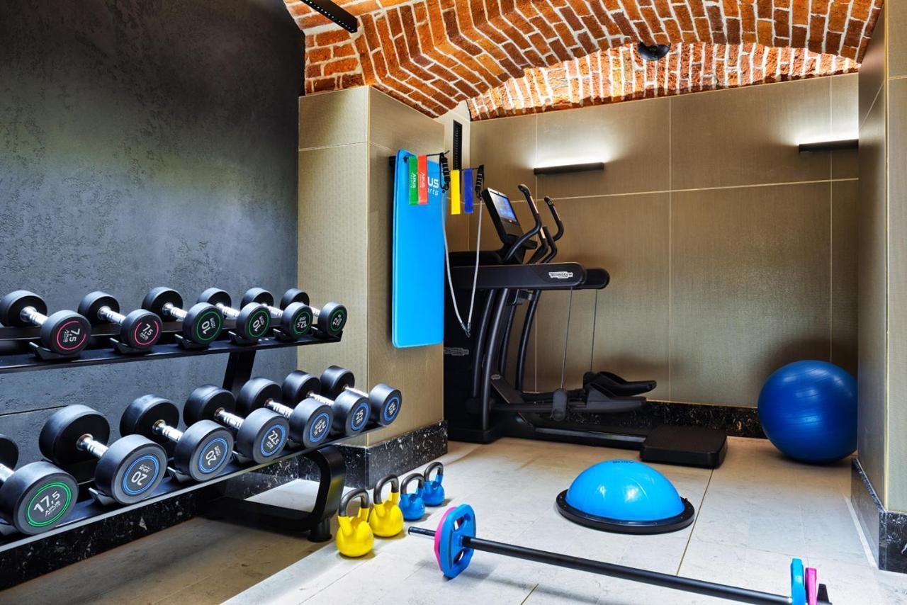 Hotel Ferreus Modern Art Deco Krakau Exterior foto A home gym